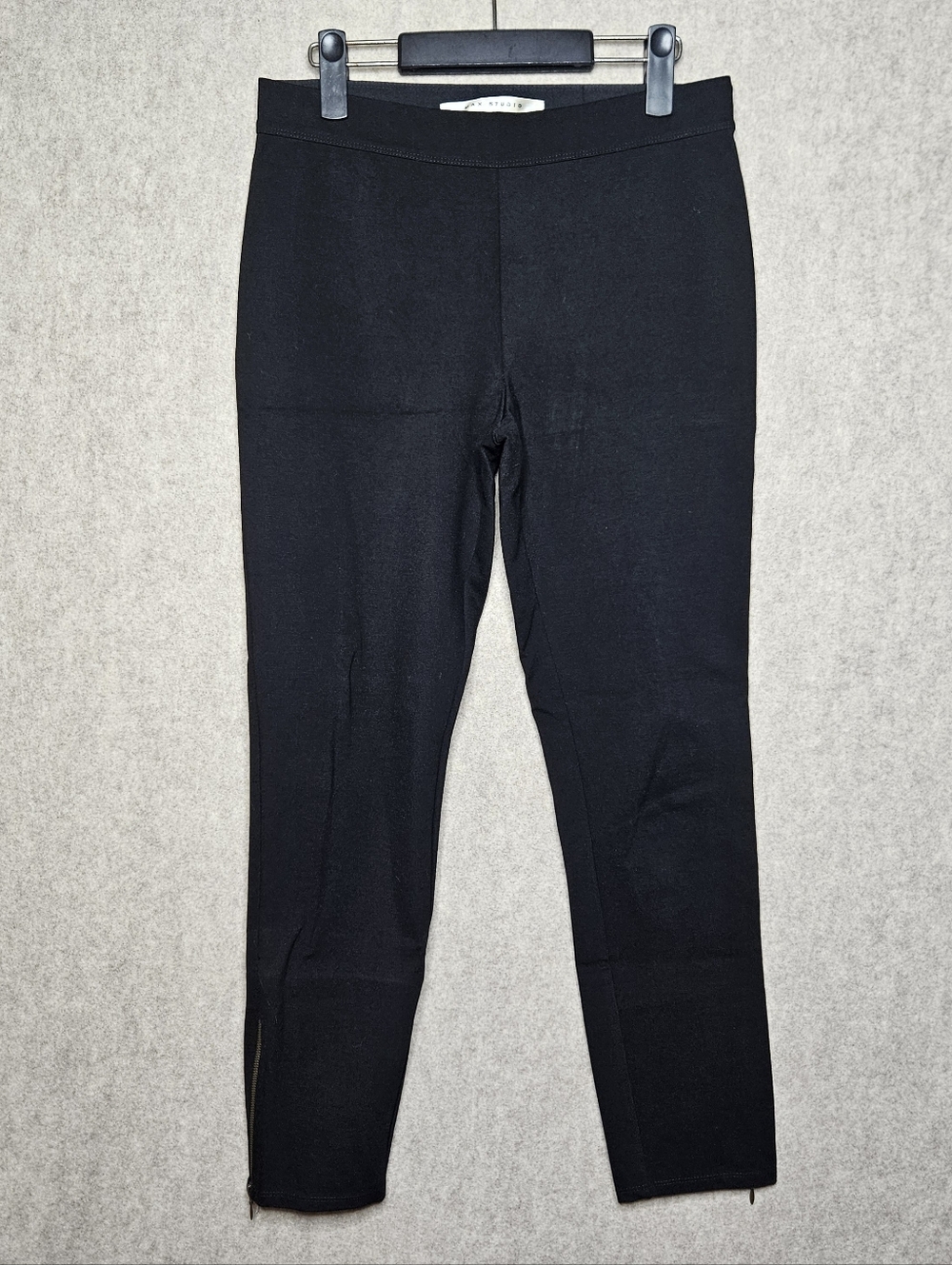 Max Studio Black Ankle Pants Size S Zipper Hem Stretch Slim Fit
